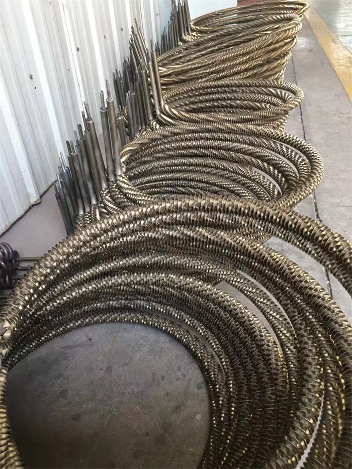 Finned heating tube